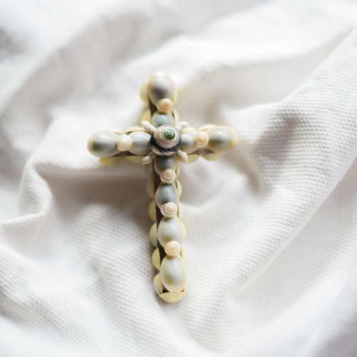 L'Atelier de l'Enfant Jésus - images pieuses images religieuses cadre personnalise magnet croix coquillages verts