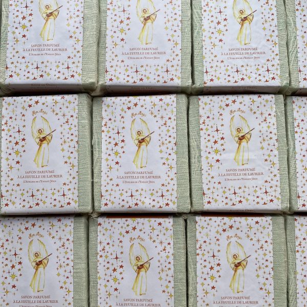 Savon Mon Ange parfumé à la feuille de Laurier - Image 4