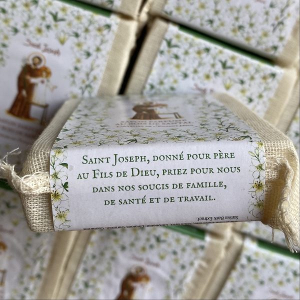 Savon Saint Joseph parfumé au bois de santal - Image 3