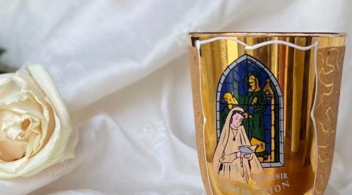 trésor vintage et brocante : verre gravé souvenir de ma première communion